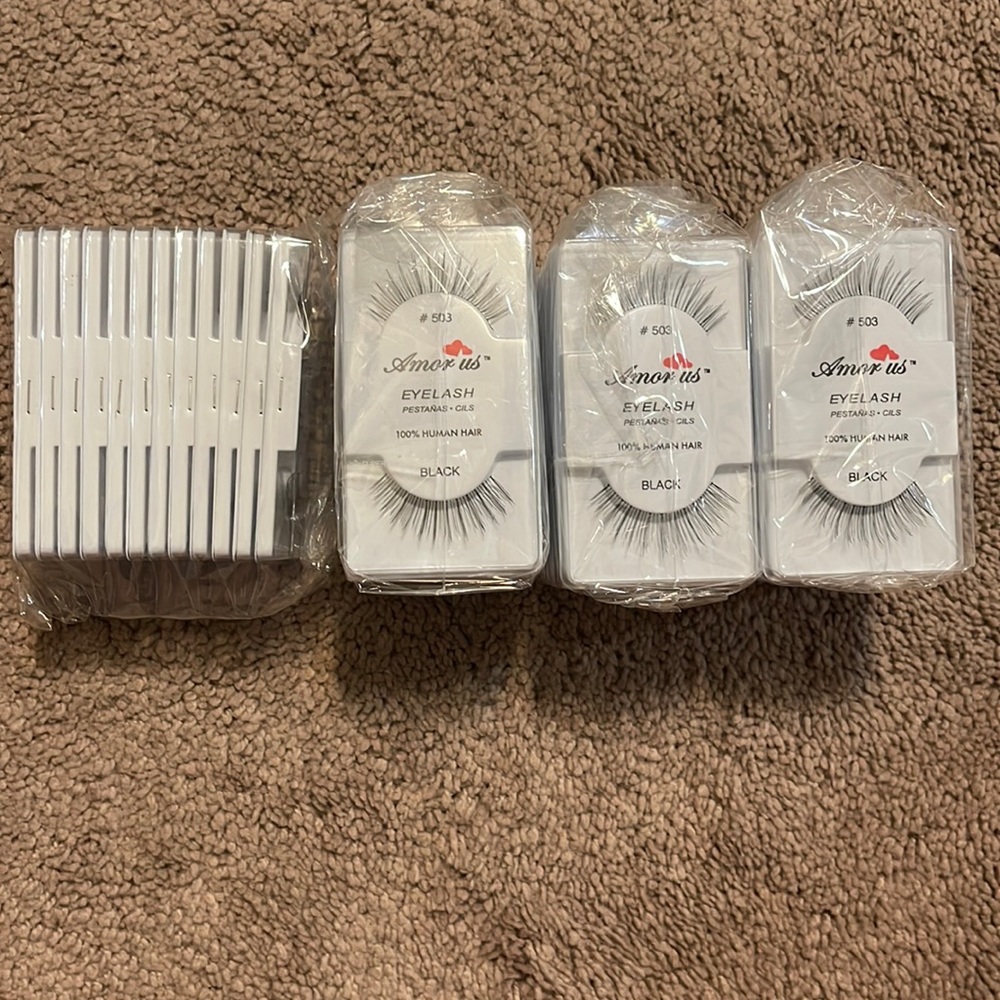 Brand new eyelashes still In the package number 503